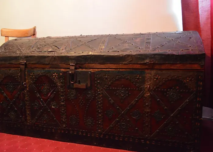 别墅 布尔格斯-安丁姆公寓别墅 *