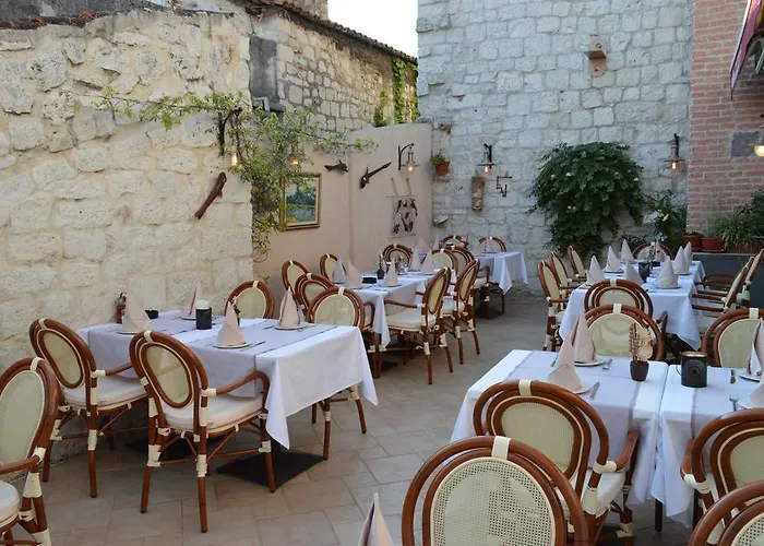 Burgus-antium Trogir