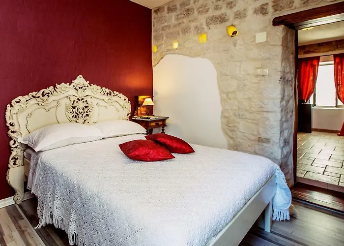 Burgus-antium Villa Trogir